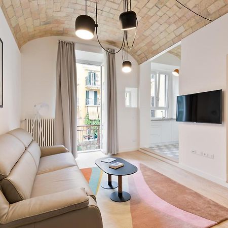 Buzzstays - Stylish Apartments Vatican Rome Downtown Dış mekan fotoğraf