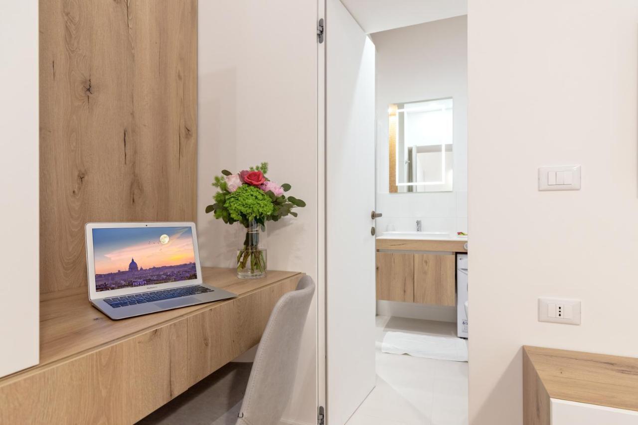 Buzzstays - Stylish Apartments Vatican Rome Downtown Dış mekan fotoğraf